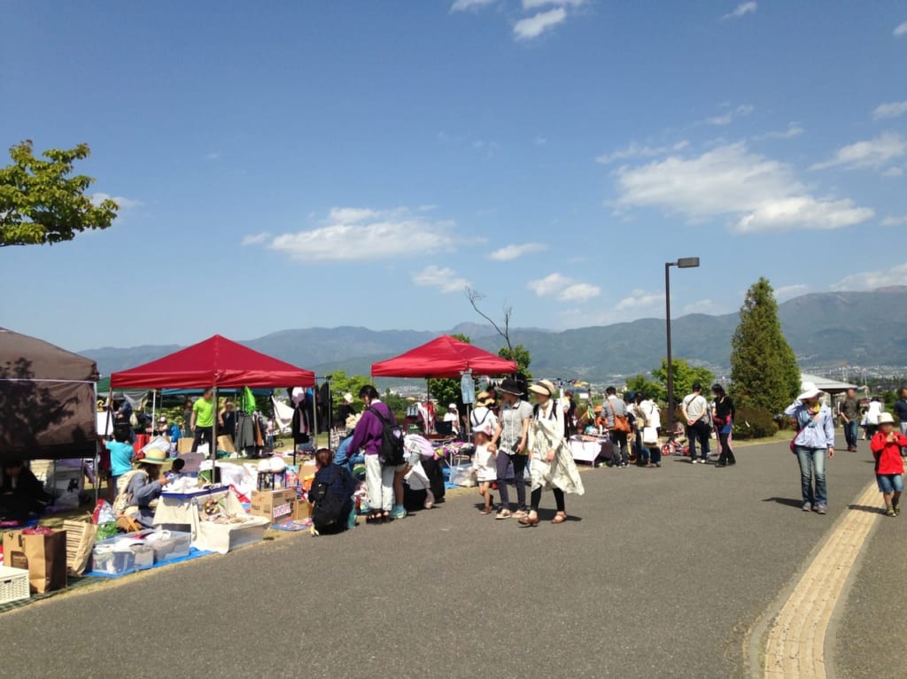 マーケット会場