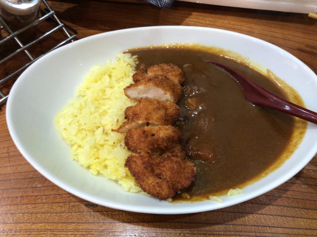 木の香りやくぜんチキンカツカレー