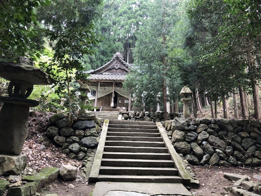 大江神社境内３